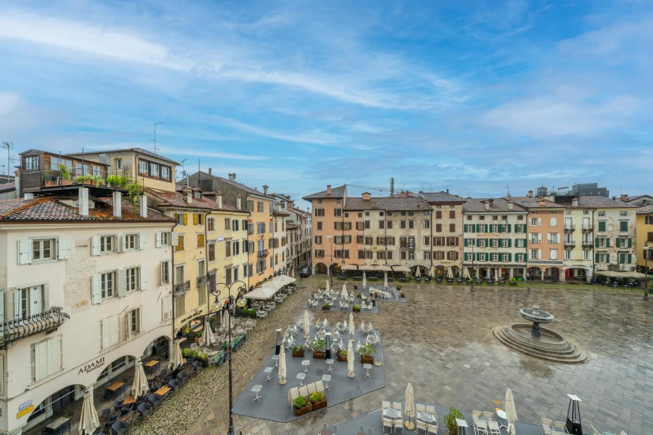 Atelier San Giacomo - Central Apartment Udine Luaran gambar